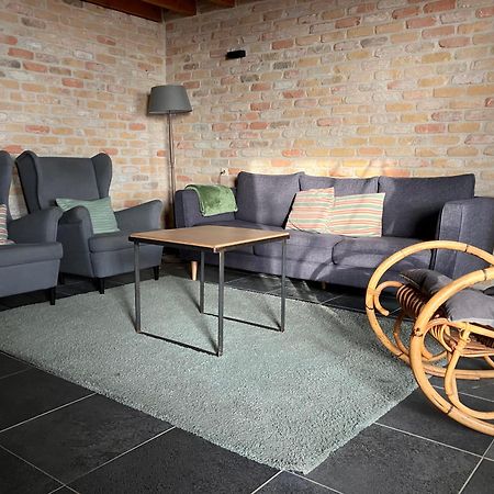 Tannine Et Cuisine Villa Ябеке Екстериор снимка
